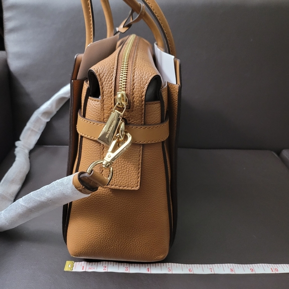 Sold-Michael Kors Mercer Signature Satchel - Picture 6 of 12